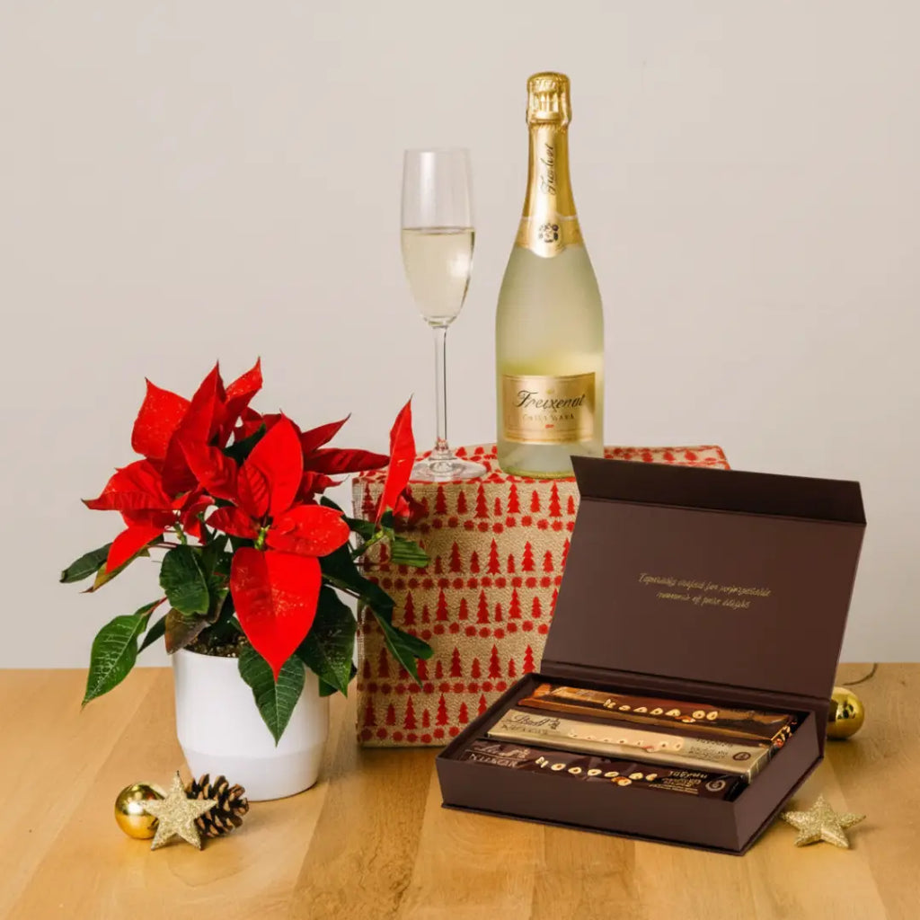 Lindt Luxurious Nuxor Experience Flora Queen Flora Queen